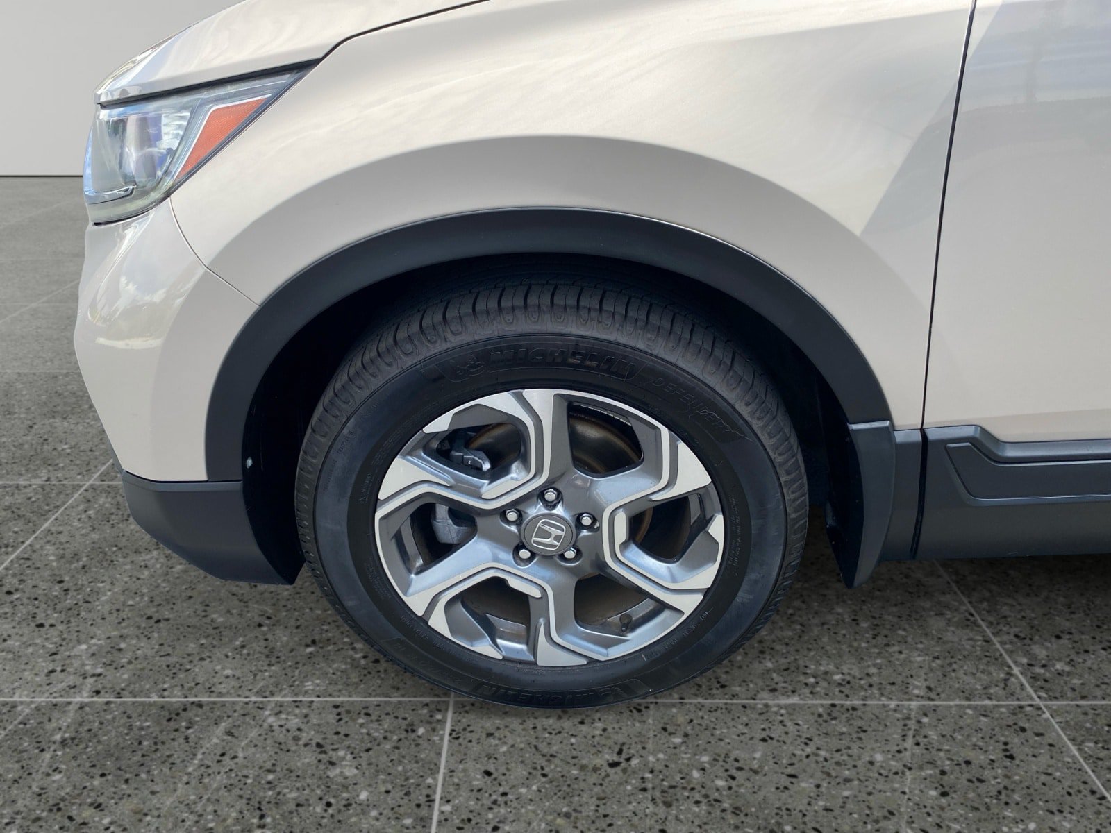 Used 2019 Honda CR-V EX image 14
