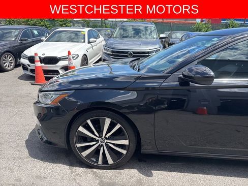 Used 2020 Nissan Altima 2.5 SR FWD image 8