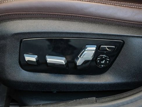 Used 2021 BMW 540i w/ Premium Package RWD image 21