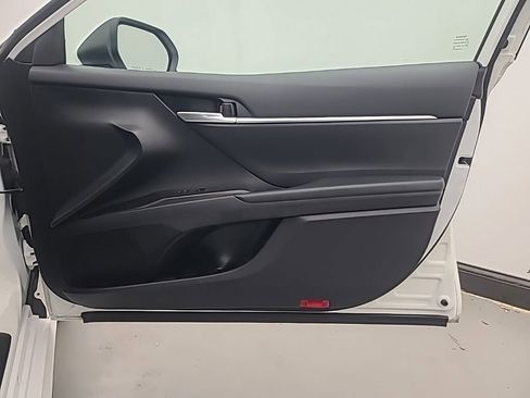 Used 2024 Toyota Camry LE image 12