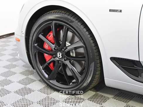 Used 2024 Bentley Continental GT image 20
