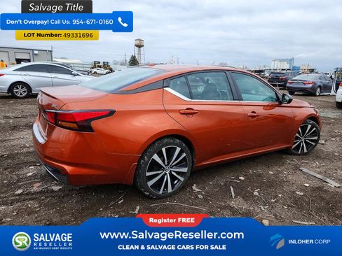 Used 2021 Nissan Altima 2.5 SR FWD image 4