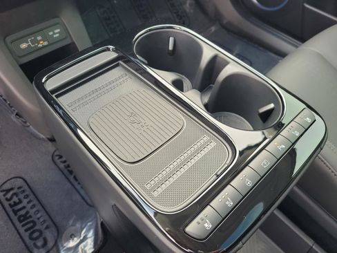 New 2026 Hyundai Ioniq 5 Limited image 26