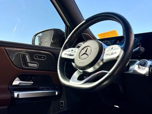 Used 2021 Mercedes-Benz GLB 35 AMG 4MATIC image 10
