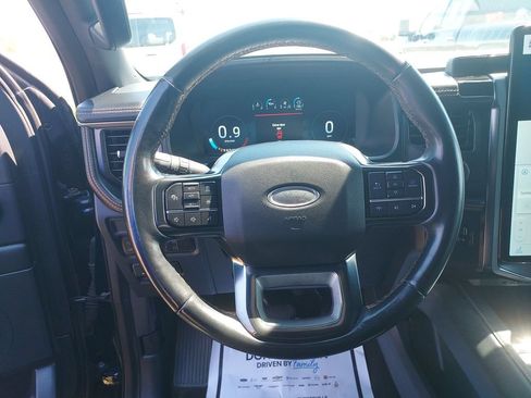 Used 2022 Ford Expedition Platinum AWD/4WD image 20