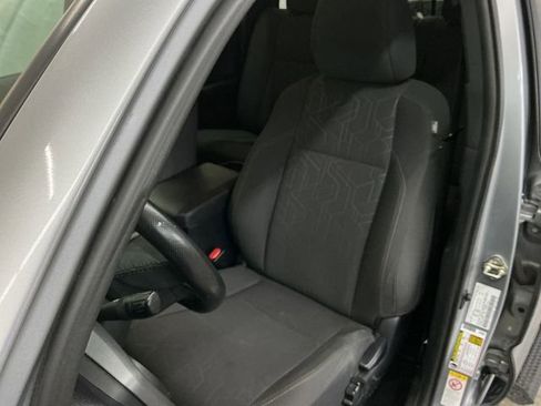 Used 2018 Toyota Tacoma TRD Off-Road image 32