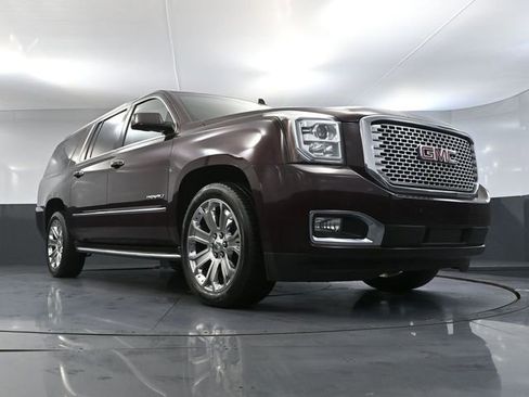 Used 2017 GMC Yukon XL Denali w/ Open Road Package image 65