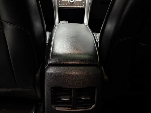 Used 2020 Ford Fusion Titanium image 21