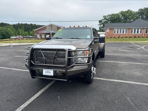 Used 2016 Ford F350 Lariat w/ Lariat Ultimate Package AWD/4WD image 12