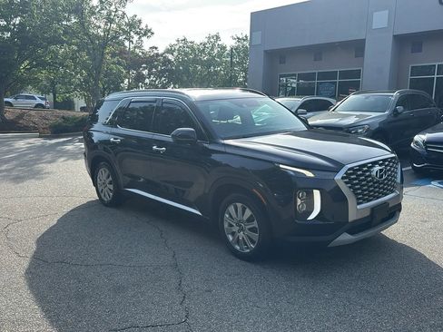Used 2022 Hyundai Palisade SEL w/ Convenience Package AWD/4WD image 3