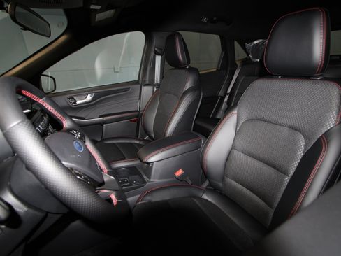 New 2026 Ford Escape ST-Line Select image 3