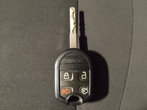 Used 2018 Ford Fiesta SE FWD image 32