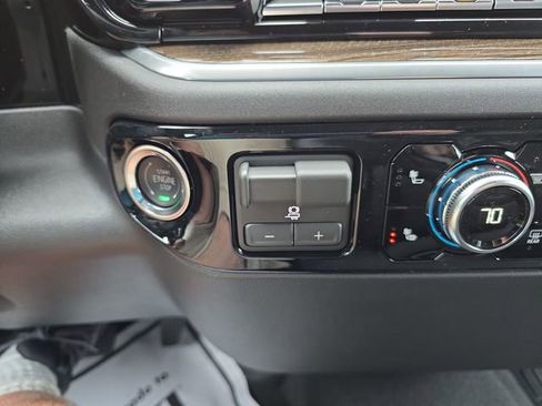 New 2026 GMC Sierra 1500 Elevation image 20