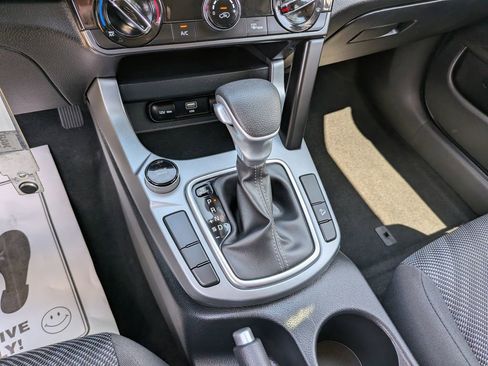 Certified 2026 Kia Seltos LX FWD image 24