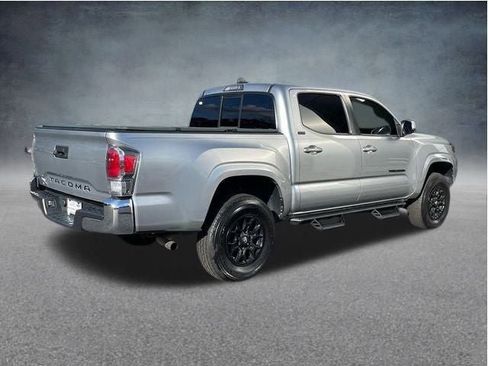 Used 2022 Toyota Tacoma SR5 image 5