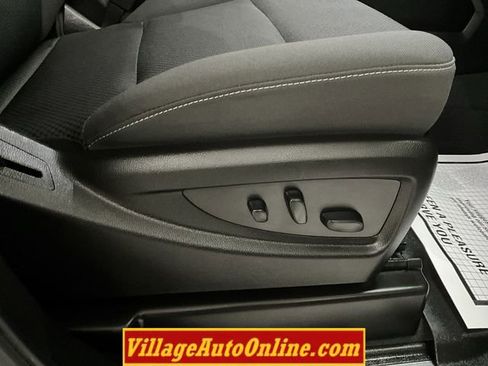 Used 2019 Chevrolet Silverado 2500 LT w/ Midnight Edition image 39