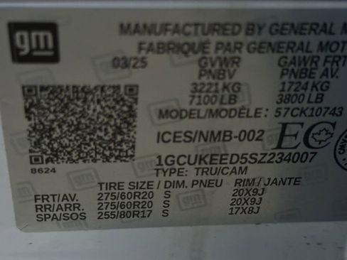 Used 2025 Chevrolet Silverado 1500 RST image 23