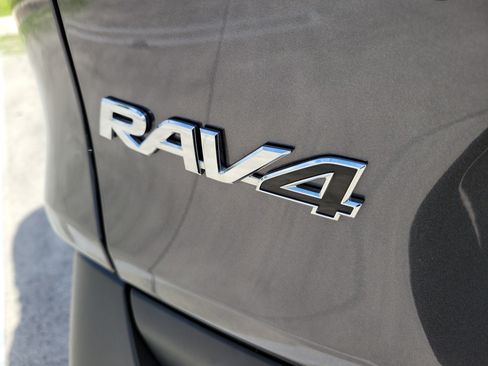 Certified 2025 Toyota RAV4 LE FWD image 10