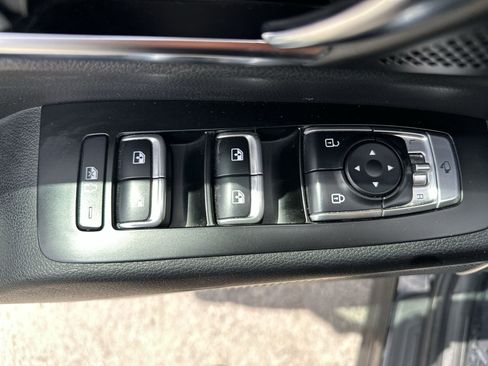 Used 2022 Kia Telluride EX w/ EX Premium Package FWD image 15
