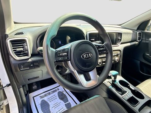 Used 2021 Kia Sportage LX FWD image 12