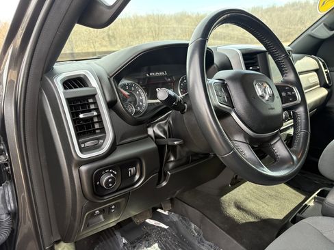 Used 2022 RAM 1500 Big Horn image 32