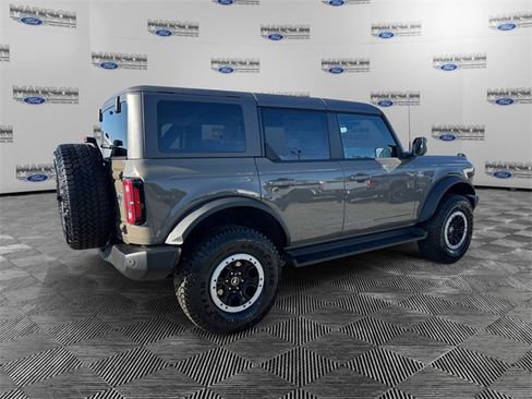 New 2025 Ford Bronco Outer Banks w/ Sasquatch Package image 5