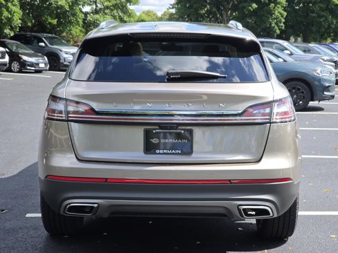 Used 2021 Lincoln Nautilus Reserve AWD/4WD image 21