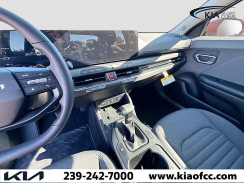 New 2025 Kia K4 EX image 25