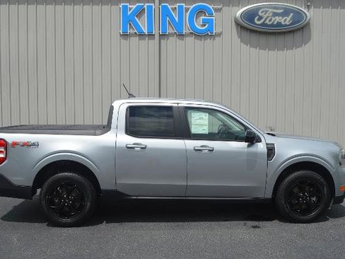 Certified 2024 Ford Maverick Lariat w/ FX4 Off-Road Package AWD/4WD image 1