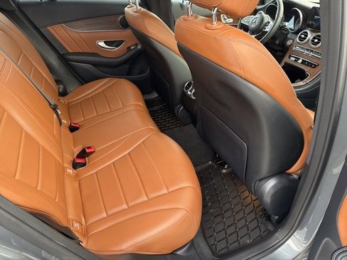 Used 2022 Mercedes-Benz GLC 300 4MATIC image 31