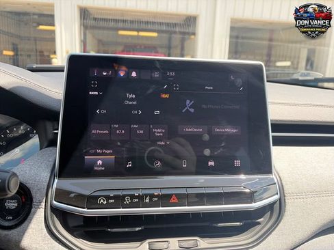 Used 2022 Jeep Compass Latitude AWD/4WD image 19