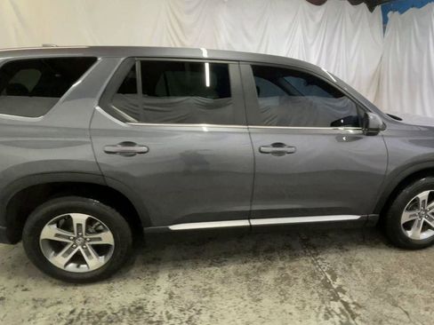 Used 2025 Honda Pilot EX-L image 9