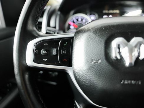 Used 2019 RAM 1500 Big Horn image 30