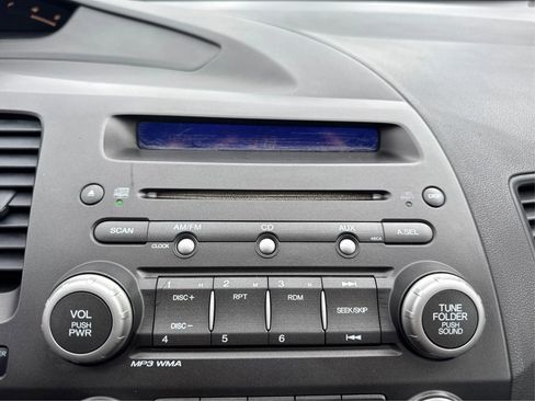 Used 2010 Honda Civic LX image 13