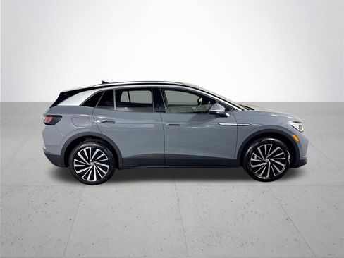 Certified 2023 Volkswagen ID.4 Pro S Plus AWD/4WD image 5