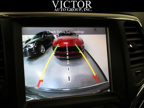 Used 2015 Jeep Grand Cherokee Limited w/ Luxury Group II AWD/4WD image 26