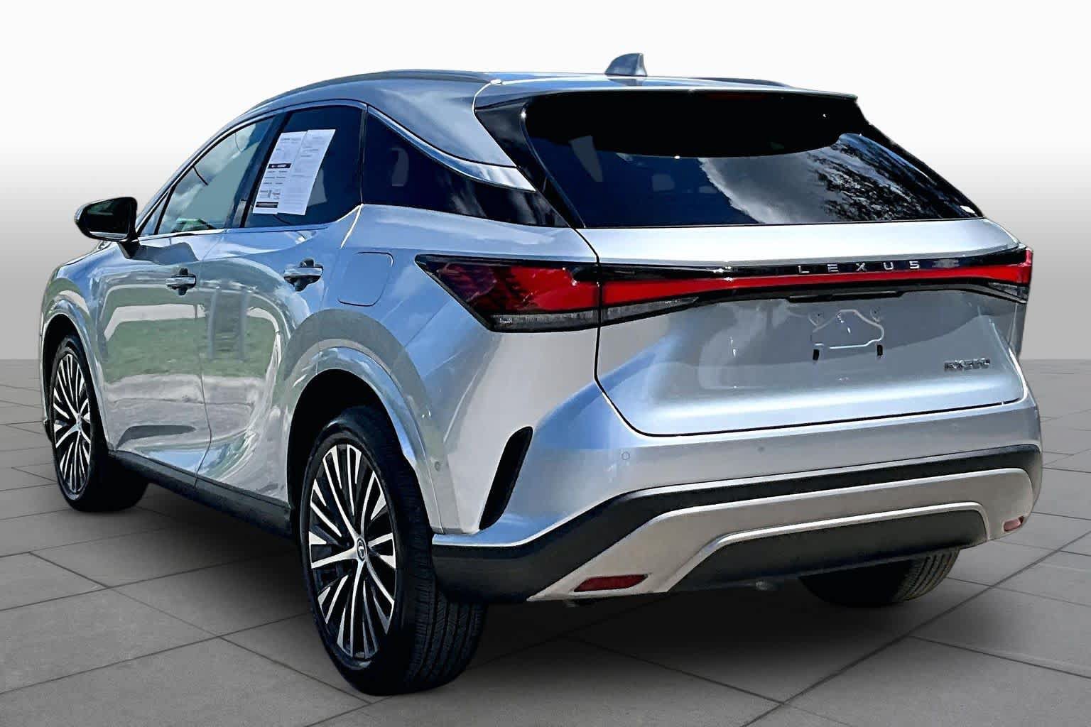 Used 2024 Lexus RX 350 Premium Plus w/ Convenience Package FWD image 12