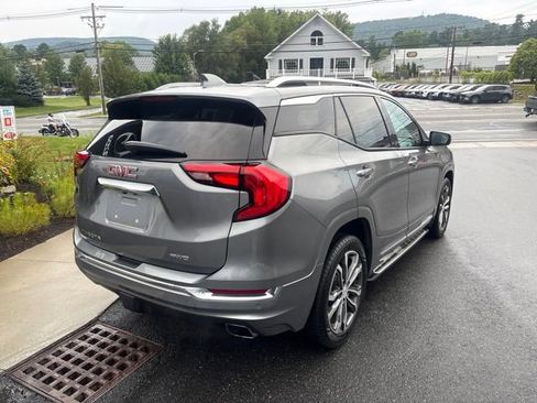 Used 2018 GMC Terrain Denali w/ LPO, 'HIT The Road' Package AWD/4WD image 8