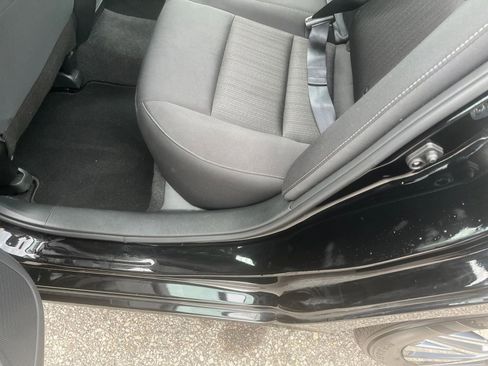 Used 2025 Nissan Altima 2.5 SV FWD image 25