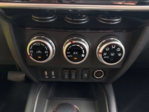 Used 2025 Mitsubishi Outlander Sport LE AWD/4WD image 21