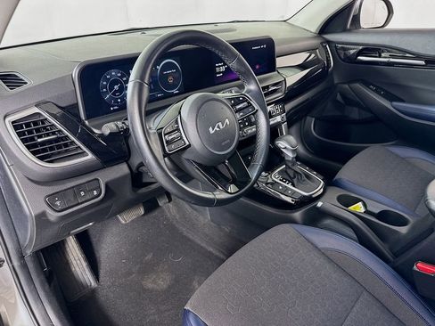 Used 2024 Kia Seltos S AWD/4WD image 9
