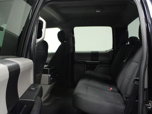 Used 2018 Ford F150 XL w/ Equipment Group 101A Mid image 13