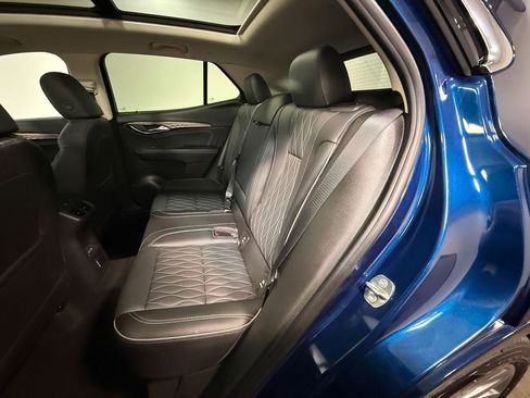 Used 2023 Buick Envision Avenir image 8