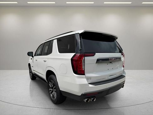 Used 2022 GMC Yukon AT4 AWD/4WD image 8