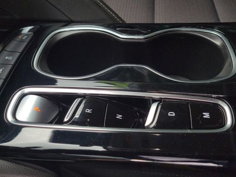Used 2022 Buick Envision Preferred FWD image 11