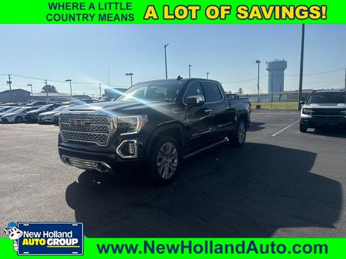 Used 2022 GMC Sierra 1500 Denali w/ Denali Premium Package AWD/4WD image 1