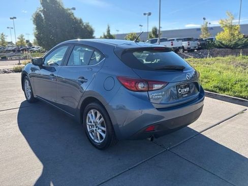 Used 2015 MAZDA MAZDA3 i Touring FWD image 3