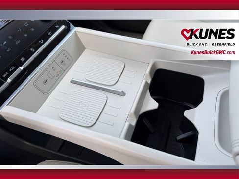 Used 2025 Hyundai Santa Fe SEL AWD/4WD image 30