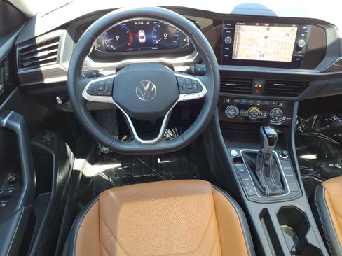 Certified 2024 Volkswagen Jetta SEL FWD image 25