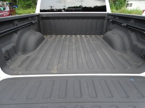 Used 2023 RAM 1500 4x4 Crew Cab Big Horn image 49